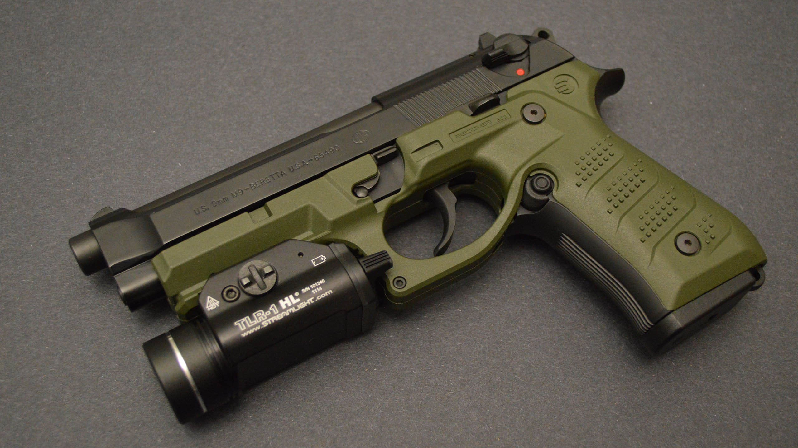 开云体育入口-湖人内线球员频频抢板打乱对手节奏，湖人内扛