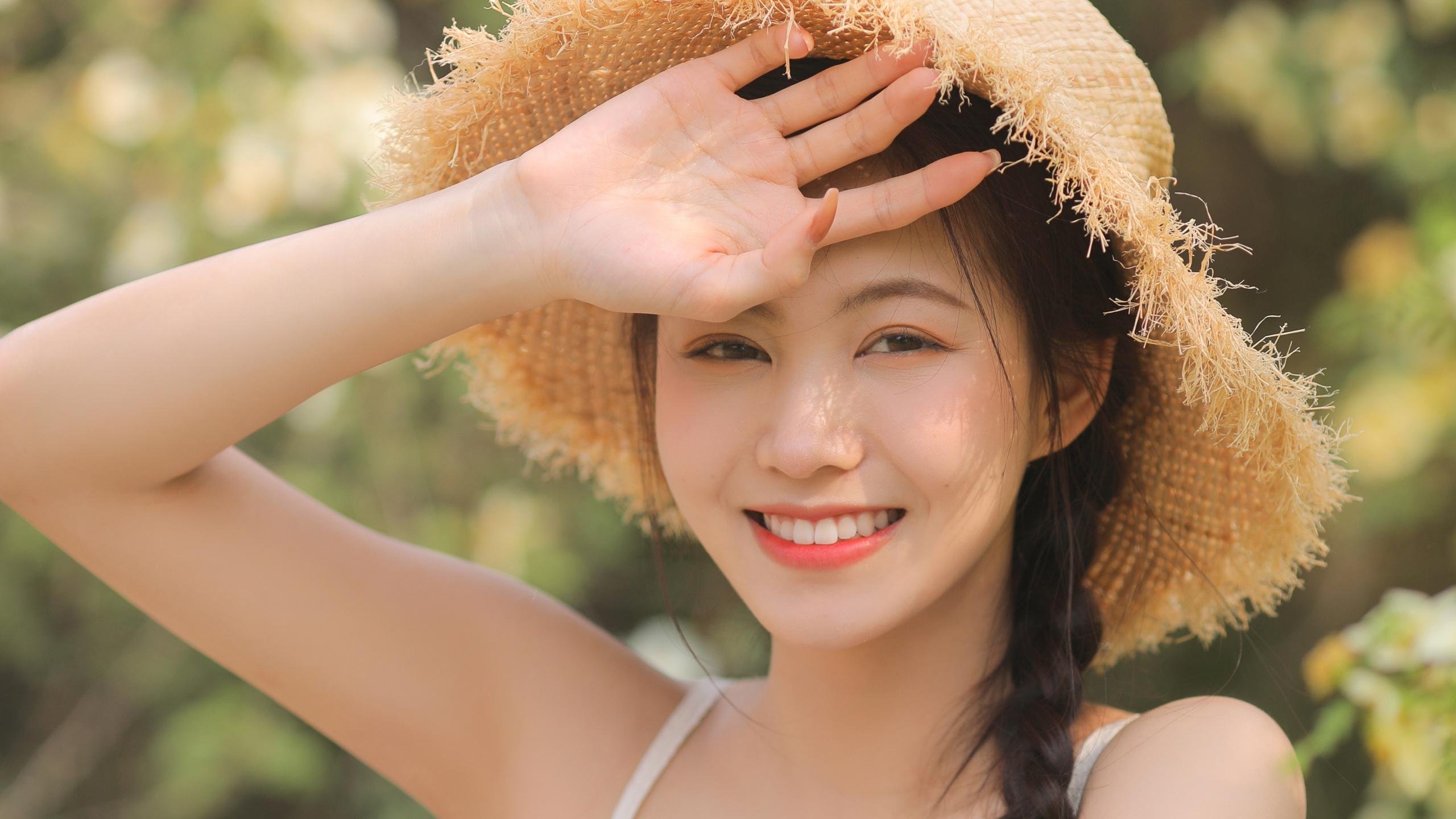 特斯·冯·迪克:在比赛中不断调度全场进攻,帮助南非队稳住优势